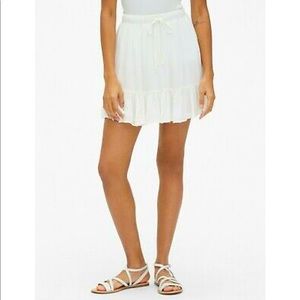 GAP White Crinkle Skirt